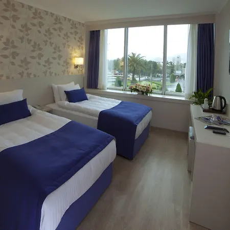 Walk In 3* Izmir