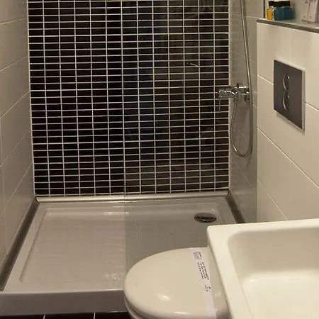 Hotel Walk In 3*
