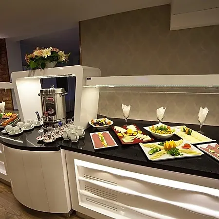 Hotel Walk In Izmir