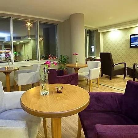 Walk In Hotel