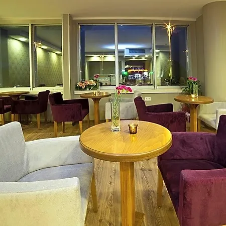 Walk In 3* Izmir
