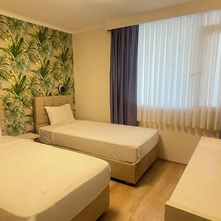 Walk In Hotel