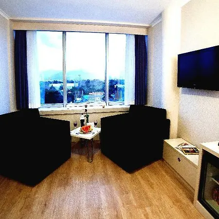 Otel Walk In 2*